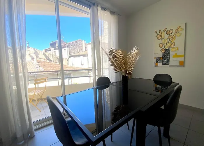 Le Sunshine - Terrasse Et Clim Nîmes